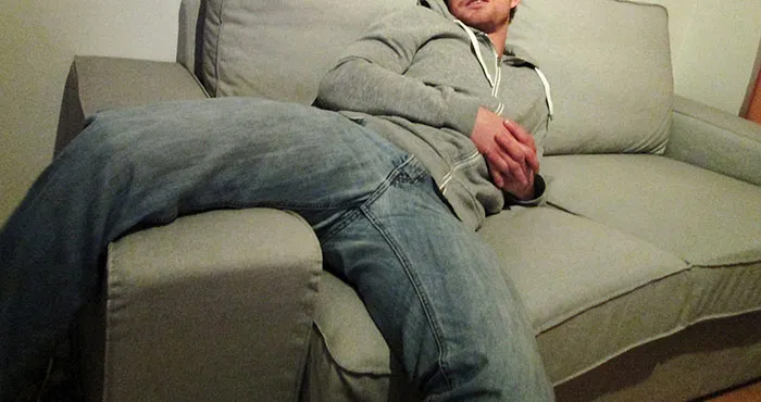 Someone Asks People To Share The Grossest Thing Their Partner Does, And 30 Don't Hold Back