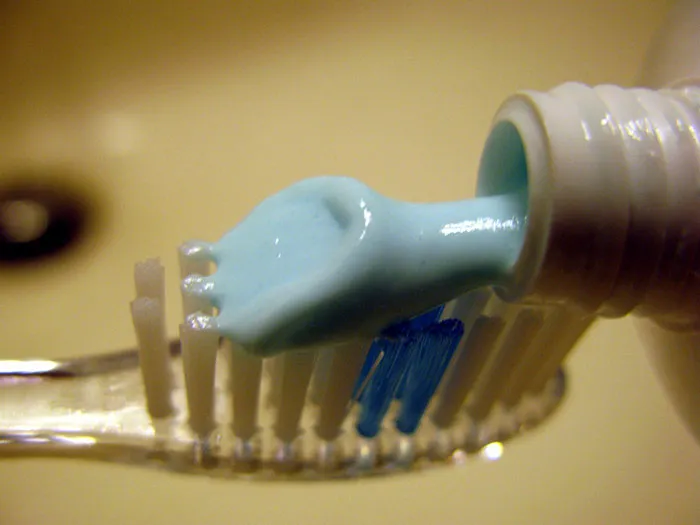 Someone Asks People To Share The Grossest Thing Their Partner Does, And 30 Don't Hold Back