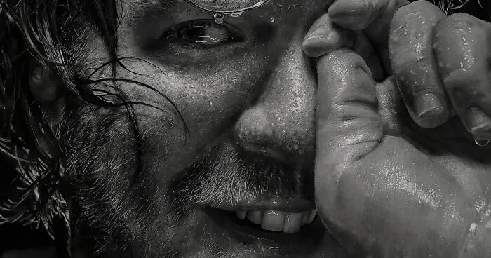 Artist Spends Hundreds Of Hours Creating Drawings With Charcoal And Graphite Pencils (30 Pics)