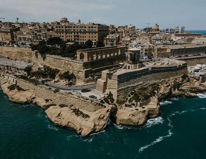 “Can’t Recommend It Enough”: 22 Travelers Share Unpopular Travel Destinations That Are Worth It