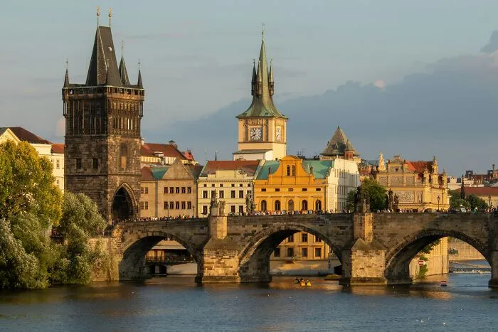 Someone Asked “What Is The Best City You’ve Ever Visited?” And 30 Peeps Delivered