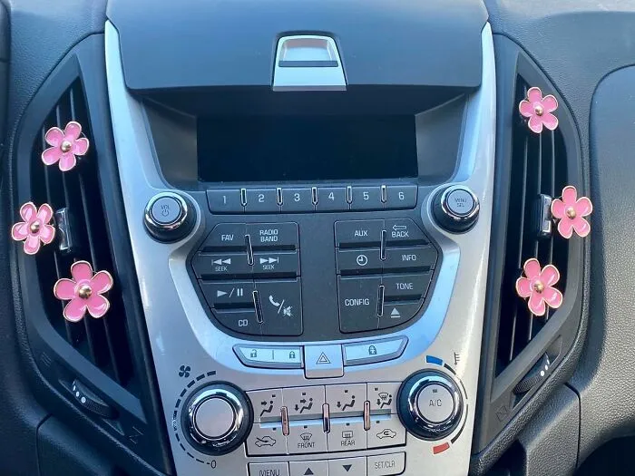 Freshen Your Car With Flower <span Style="Font:inherit;color:#d74b1f;"> Air Vent Clip Air Freshener</Span>: Your Fragrant Touch For Pleasant Drives