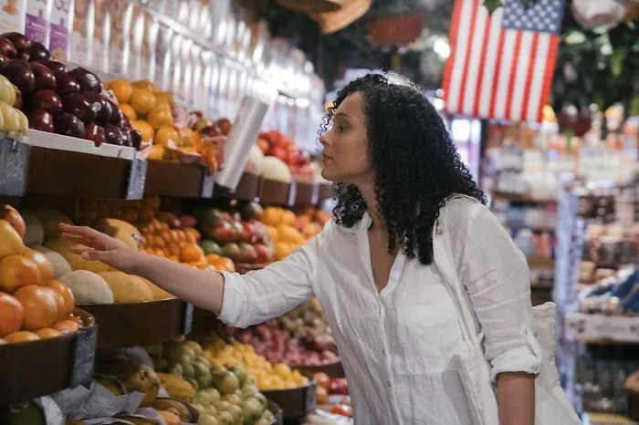 “I Don’t Eat The Last Of Anything”: 45 Habits People Kept From Their Poor Days