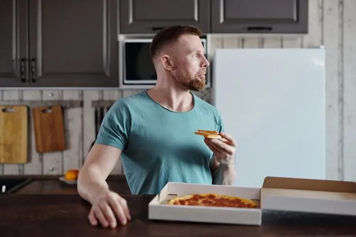 “I Don’t Eat The Last Of Anything”: 45 Habits People Kept From Their Poor Days