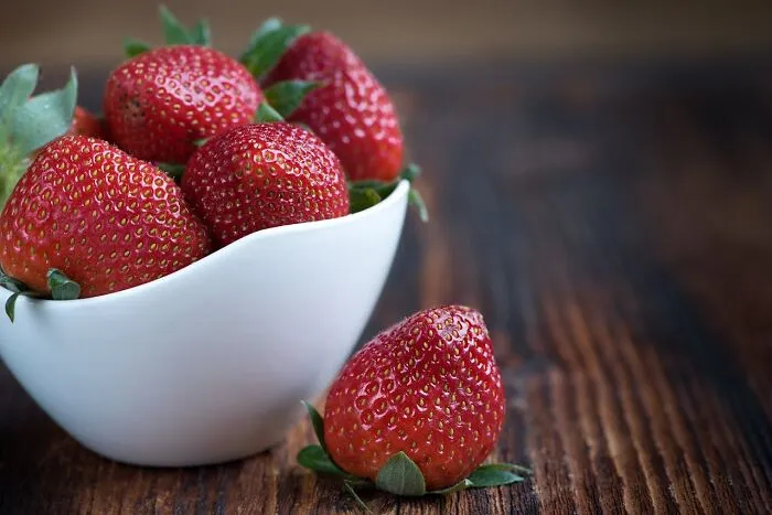 “I Don’t Eat The Last Of Anything”: 45 Habits People Kept From Their Poor Days
