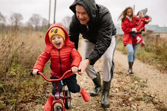 “The Grass Is Always Greener”: 40 Stories From Americans Who Decided To Try Living Elsewhere