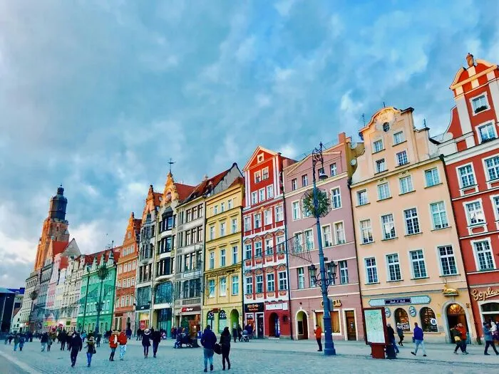 Someone Asked “What Is The Best City You’ve Ever Visited?” And 30 Peeps Delivered