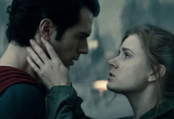 27 Actors Who Had Absolutely Zero Chemistry With Their Co-Stars