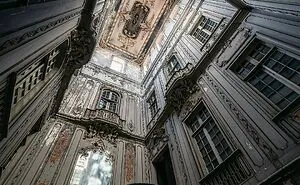 50 Of The Most Breathtaking Forgotten Places Shared On ‘Urban Exploration’