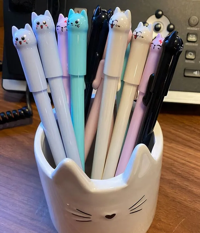 Make Work A Little More Adorable With <span Style="Font:inherit;color:#d74b1f;"> Cute Pens</Span>: Signing Documents Should Bring A Smile