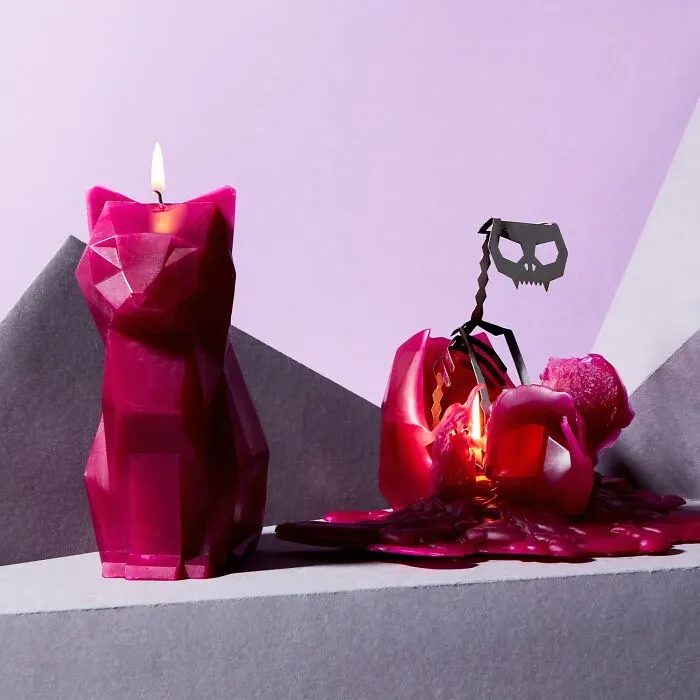 <a style="display:inline;" href="https://www.amazon.com/PyroPet-Candles-Kisa-Candle-Burgundy/dp/B07XLGJ7F8?dib=eyJ2IjoiMSJ9.UrE15mxFXMAKdYj1flaYingcNnr03PqSUJD9KNorPqHkLRtC2mzeeV9gjLBDWgaaxxU63_qTYwJKnSGk2sww6RM4qdRXojVUtudxcduzEgQ372xL9twnSeKs_g0E8rJtf92f29DsfrrII-FHQ8gs4M0ur5jp4yVUrJSFfzgAgiRAC6SNjtZrTly-NC1Dy5Ec7z-OZdj_csLVhhlRii9VbjjfPx0cmd3679yG0lvrYvwpJi6SgkJVHh7s8e4DAHbjOjQmDQKRG2BsLlWHjAowsSG-69z3OFPdGx3LZV5pqPo.TrrRGGniQh7PaSTaDfuttvz7BTA_reMmIXjQ8kz0RfE&dib_tag=se&hvadid=241604203574&hvdev=c&hvlocphy=9058761&hvnetw=g&hvqmt=e&hvrand=4993966735432842111&hvtargid=kwd-300144141307&hydadcr=19111_10194456&keywords=weird%2Bcandles&qid=1714737328&sr=8-44&th=1&linkCode=ll1&tag=bprhinoceros-20&linkId=f888c505a20d79f7c744583589b3d647&language=en_US&ref_=as_li_ss_tl " target="_blank"> We Can’t Decide If This <span Style="Font:inherit;color:#d74b1f;"> Cat Candle</Span> Is Creepy Or Cute, But We Do Know We Are Obsessed!