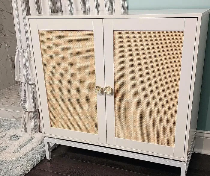 This <span Style="Font:inherit;color:#d74b1f;"> Natural Accent Storage Cabinet  </Span> Strikes The Perfect Balance Between Chic And Earthy, The True Essence Of Boho