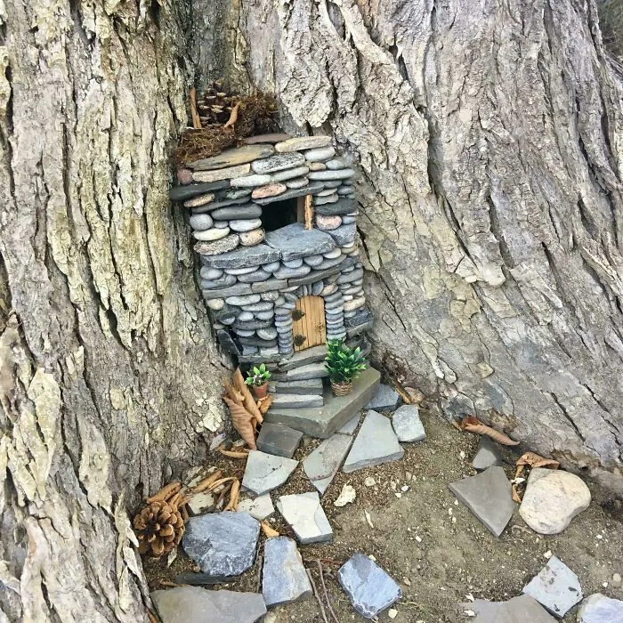 Casa del árbol contruida por mi vecino
