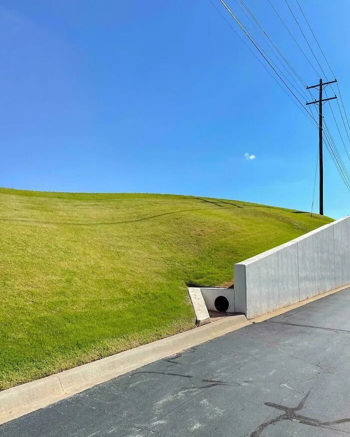 Oddly Unreal Looking Side Of The Road