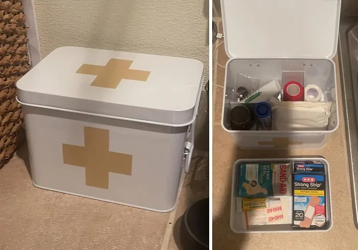 Keep This<span Style="Font:inherit;color:#d74b1f;"> Retro Enameled First Aid Box </Span> On Hand For Any In-Car Accidents