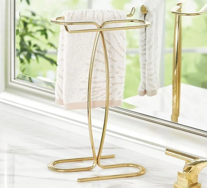 This <span Style="Font:inherit;color:#d74b1f;"> Hand Towel Holder </Span> Is Bougie In All The Right Ways