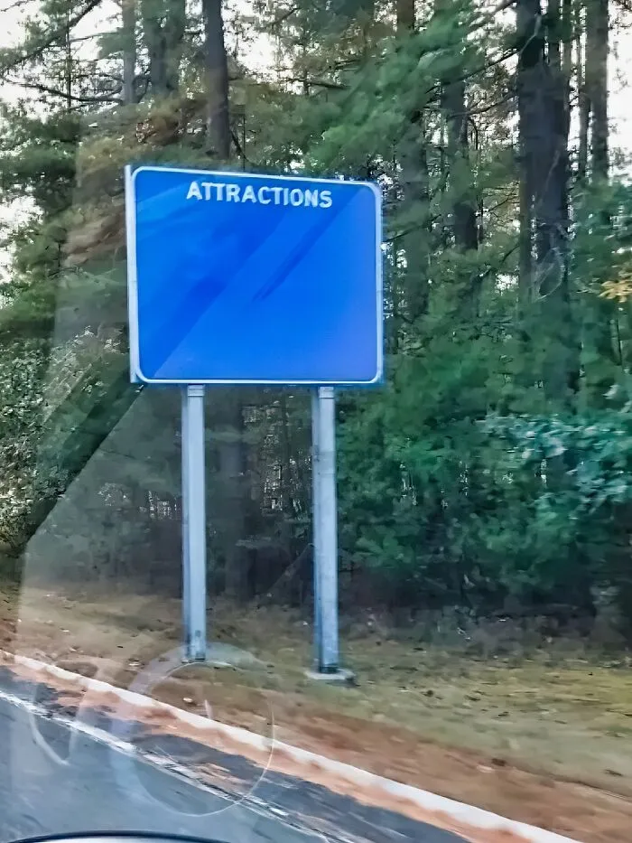30 Carteles tan divertidos como absurdos que había que compartir