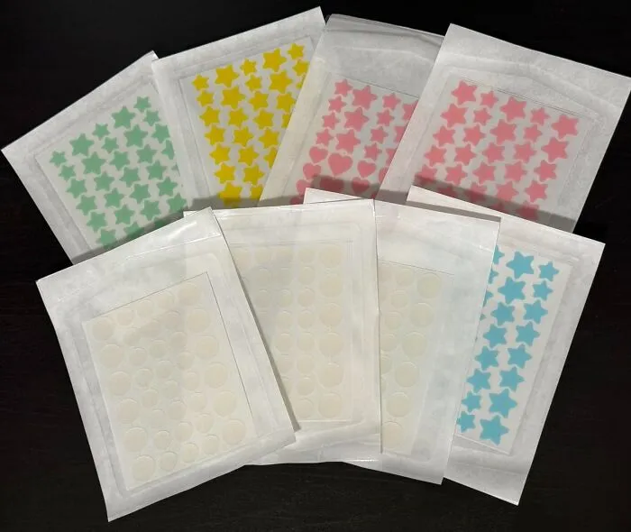 Where Were These <span Style="Font:inherit;color:#d74b1f;"> Pimple Patches </Span> When We Were Teens?!