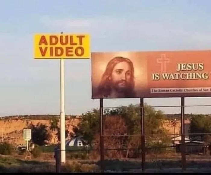 50 Times People Or Businesses Won The Funny Sign Game And Got Celebrated On Facebook