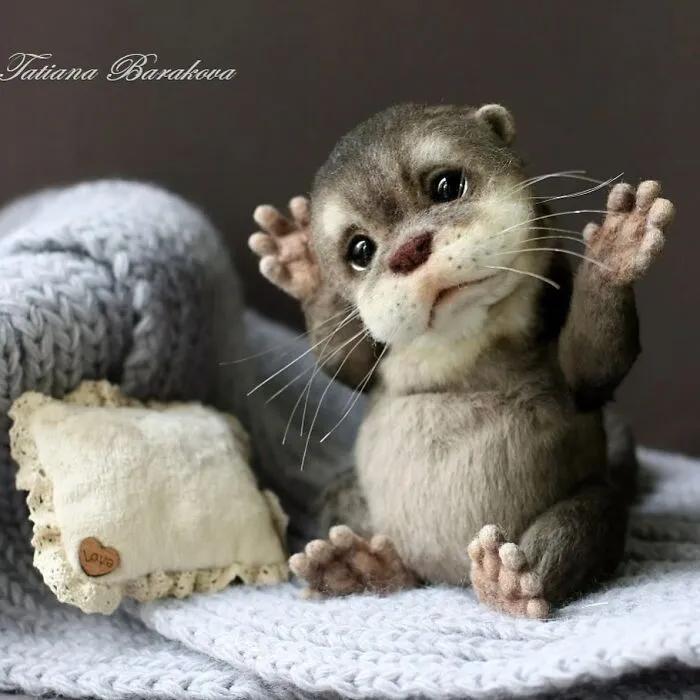 This Artist Makes Felted Wool Animals Through Needle Felting (21 New Pics)