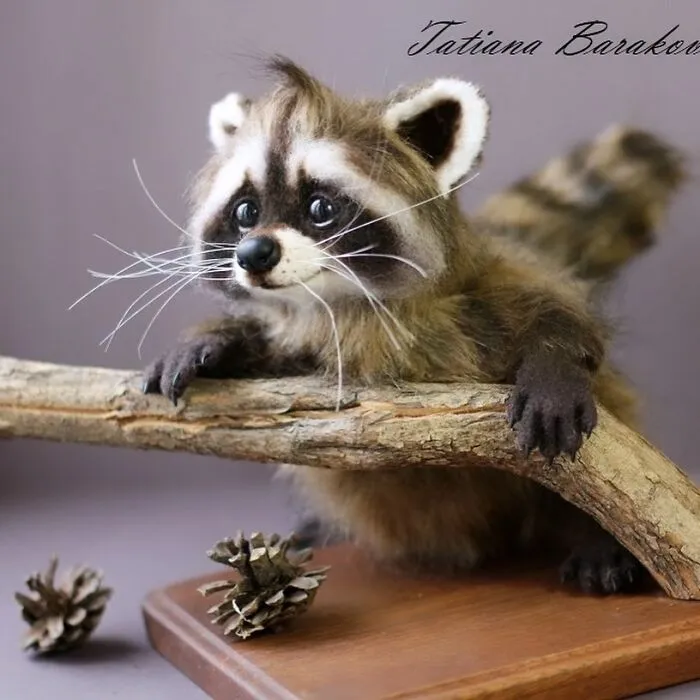 This Artist Makes Felted Wool Animals Through Needle Felting (21 New Pics)