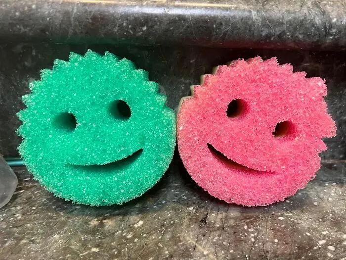 Why Are You Even Bothering With Other Sponges? Everyone Knows <span Style="Font:inherit;color:#d74b1f;"> Scrub Daddy Sponges </Span> Are The Only Way To Go