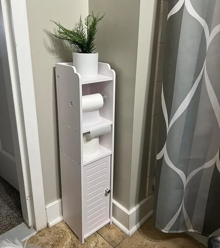 This <a Style="Display:inline;" Href="Https://Www.amazon.com/Toilet-Paper-Holder-Bathroom-Organizer-White/Dp/B0cdlcvsx1?pd_rd_w=22i7z&content-ID=amzn1.sym.7379aab7-0dd8-4729-B0b5-2074f1cb413d&pf_rd_p=7379aab7-0dd8-4729-B0b5-2074f1cb413d&pf_rd_r=3amn2s09schkwx352hrt&pd_rd_wg=ucd3k&pd_rd_r=1598024b-0d2d-4820-9e63-6ef2d03af008&pd_rd_i=b0d4m7r663&th=1&linkcode=ll1&tag=bpfish-20&linkid=0a0b789a7e0c78438781a17459ef6aef&language=en_us&ref_=as_li_ss_tl" Target="_blank"><span Style="Font:inherit;color:#d74b1f;"> Toilet Paper Holder Stand </Span> Is Perfect For Those Awkward Corners That Won't Fit Anything Else