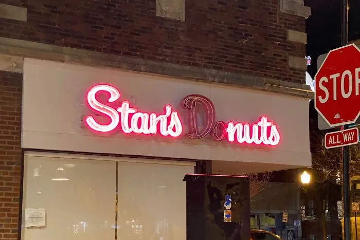30 Times Burnt-Out Signs Created Unintended Humor