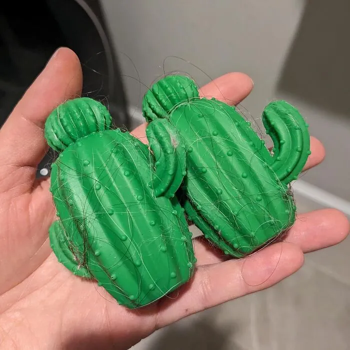 <span Style="Font:inherit;color:#d74b1f;"> Silicone Dryer Balls </Span> Catch All The Debris That Is Still Caught In The Laundry