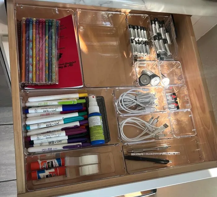 If You Clearly Need Some Help Organizing, Try These <span Style="Font:inherit;color:#d74b1f;">  Plastic Drawer Organizers </Span>