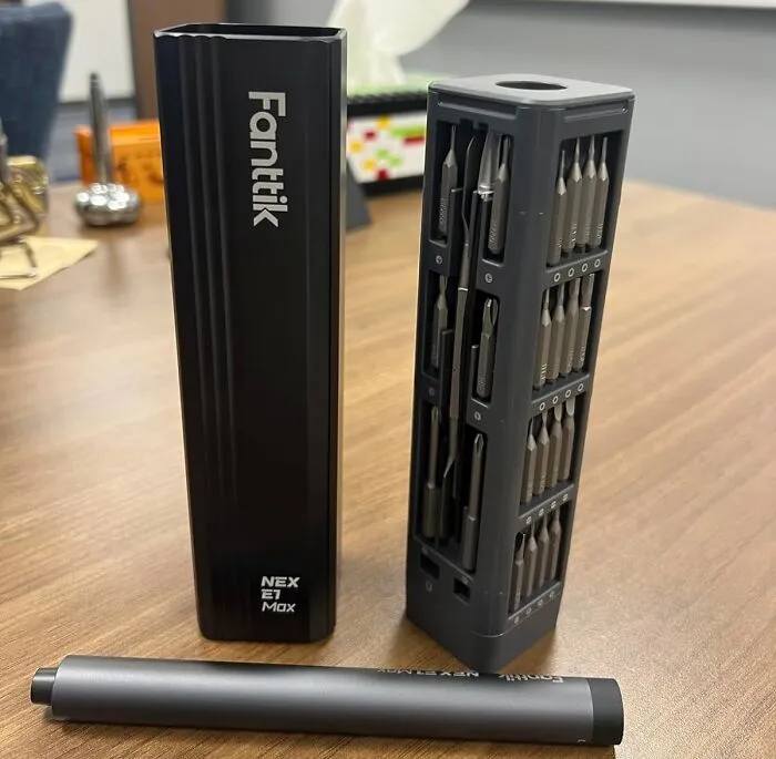 Tight Spaces, Tiny Screws, And That One Impossible Panel That Defeated Every Regular Screwdriver In The Drawer Are No Longer A Problem With A <a Style="Display:inline;" Href="Https://Www.amazon.com/Fanttik-Screwdriver-Precision-E1-Max/Dp/B0bgwrwrx2?ie=utf8&th=1&linkcode=ll1&tag=bpdeer-20&linkid=e25caf6848c7907ad4f8ee60fc05b3be&language=en_us&ref_=as_li_ss_tl" Target="_blank">  <span Style="Font: Inherit; Color: #d74b1f;"> Mini Electrical Screwdriver </Span> That Actually Fits Where It Needs To Go