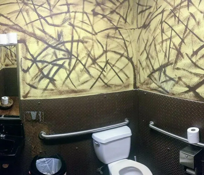 “Please Hate These Things”: 30 Design Disasters That Deserve To Be Shamed (New Pics)