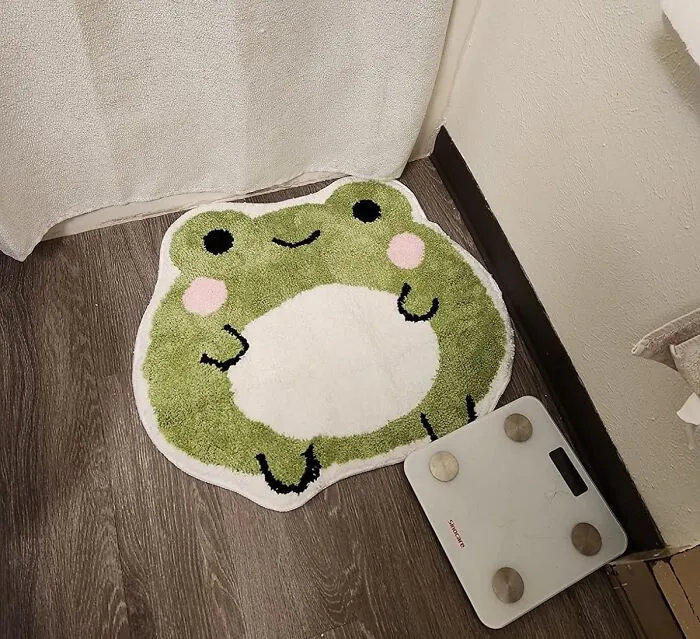 This <a Style="Display:inline;" Href="Https://Www.amazon.com/Panstar-Bathroom-Luxury-Absorbent-Washable/Dp/B0b9x9d91l?crid=3k8p231x70s5x&dib=eyj2ijoimsj9.xxlttzwitmsancwiskqoqs7zztqtrswyprzvo_wcxqbv00umyh4_f3rpdy8vnjktgzjwez_6qn_fedisubci6_rhfzzldqx_pcwvyc8oa7c6vfhjpdcmqn70dxdj497irdn5xofhx705m90ecp71hqssbokv8sbpn1yfz8j0bum2vvktw83m-Hjiudoelm9vdbndgschip0r3cqsentkmmkrffa78aph3w4xb5fwolgntj2fqpnkmpmpkedsrgobev395j_tzokt7oi9vyx7s07abju5kl3cekx1y3wrbl4.x9iay4cptxsbi0nydo9pv7hjnf2xelmrfmlcn09d0lq&dib_tag=se&keywords=bathroom%2bnovelty&qid=1717075087&s=home-Garden&sprefix=bathroom%2bnovelty%2cgarden%2c170&sr=1-6&th=1&linkcode=ll1&tag=bprabbit-20&linkid=01a8cba919be20a996a3c3aefb9d0918&language=en_us&ref_=as_li_ss_tl" Target="_blank"><span Style="Font:inherit;color:#d74b1f;"> Cute Bath Mat </Span> Makes Us Wonder What It Is Smiling About So Much...