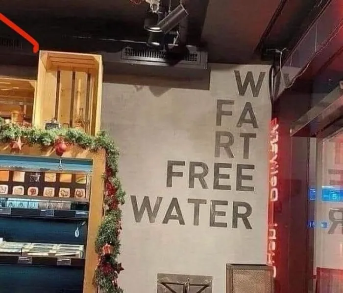 27 Random Posts That Make Absolutely No Sense Out Of Context