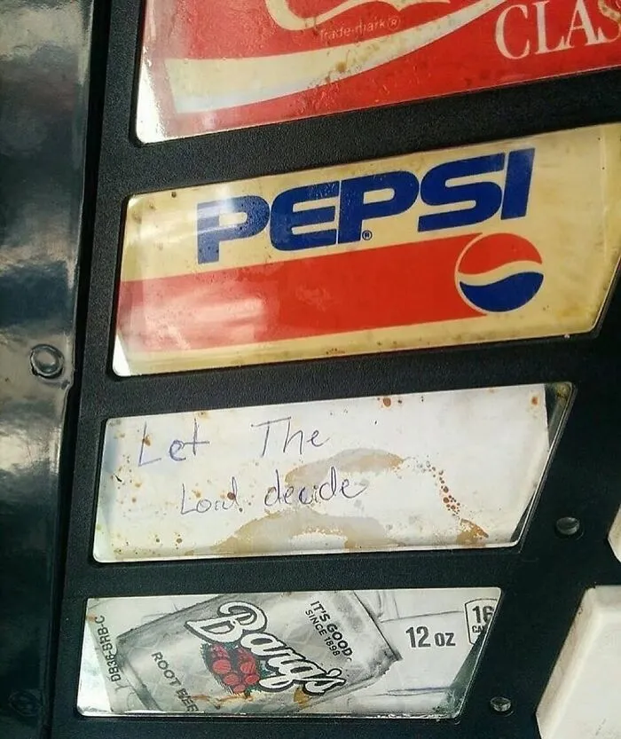 Just 30 Hilariously Random Posts Shared On This Insta Account (New Pics)