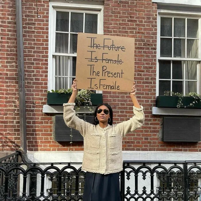 45 Times “Dudette With Sign” Did Everyone A Public Service And Protested Irritating Things (New Pics)