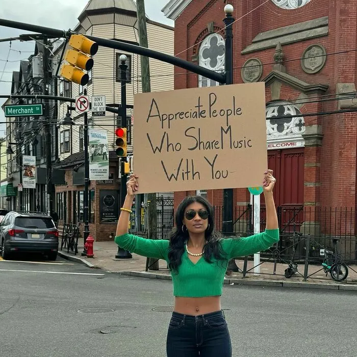 45 Times “Dudette With Sign” Did Everyone A Public Service And Protested Irritating Things (New Pics)
