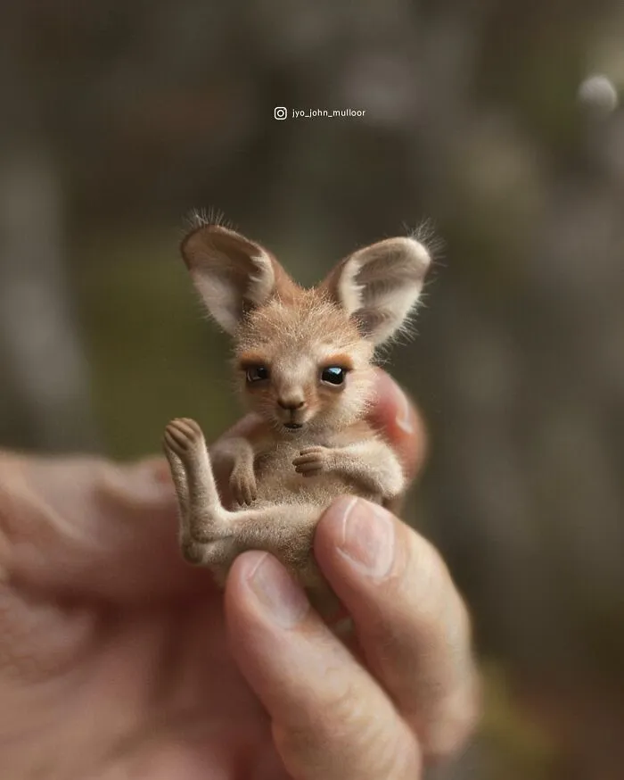 This Artist Creates Portraits Of Tiny Animals That Can Fit Into A Human's Palm (22 New Pics)