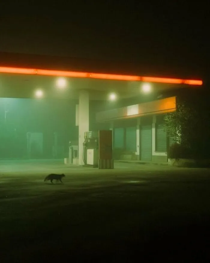 33 Pics Of “Liminal Spaces” That You May Find Oddly Comforting Or Oddly Creepy