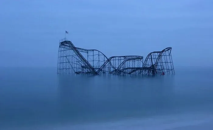 33 Pics Of “Liminal Spaces” That You May Find Oddly Comforting Or Oddly Creepy