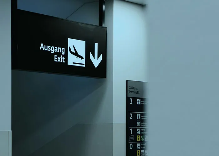 “5x The Standard Fee”: 30 Of The Worst Mistakes Travelers Have Made While Abroad