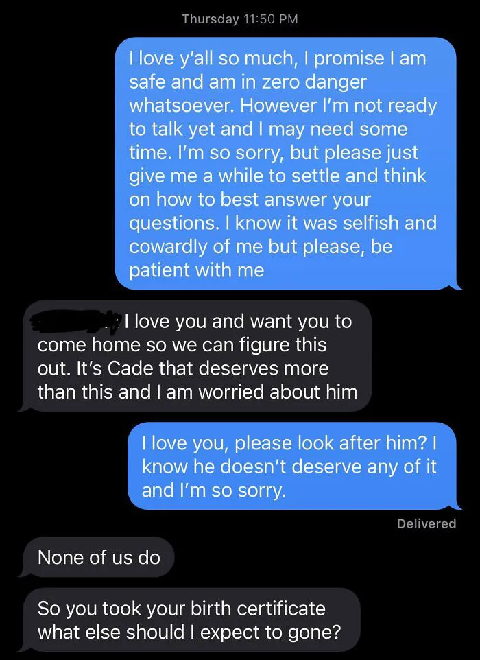 Appalling Texts Sent By Helicopter Parents Who Tried Controlling Adult Kids' Life (30 Examples)