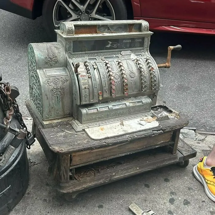 Super Super Cool. On Ludlow Between Essex And Rivington.