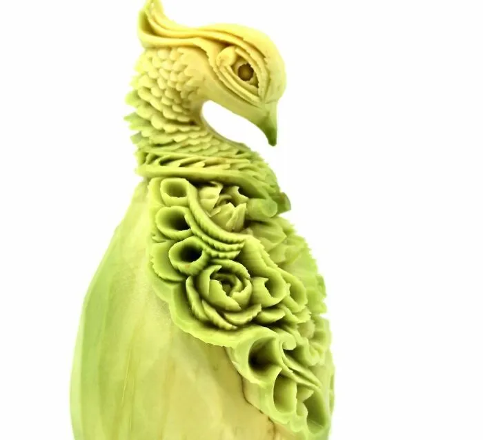 The Art Of Food Carving: 32 Mesmerizing Designs By World Champion Daniele Barresi (New Pics)
