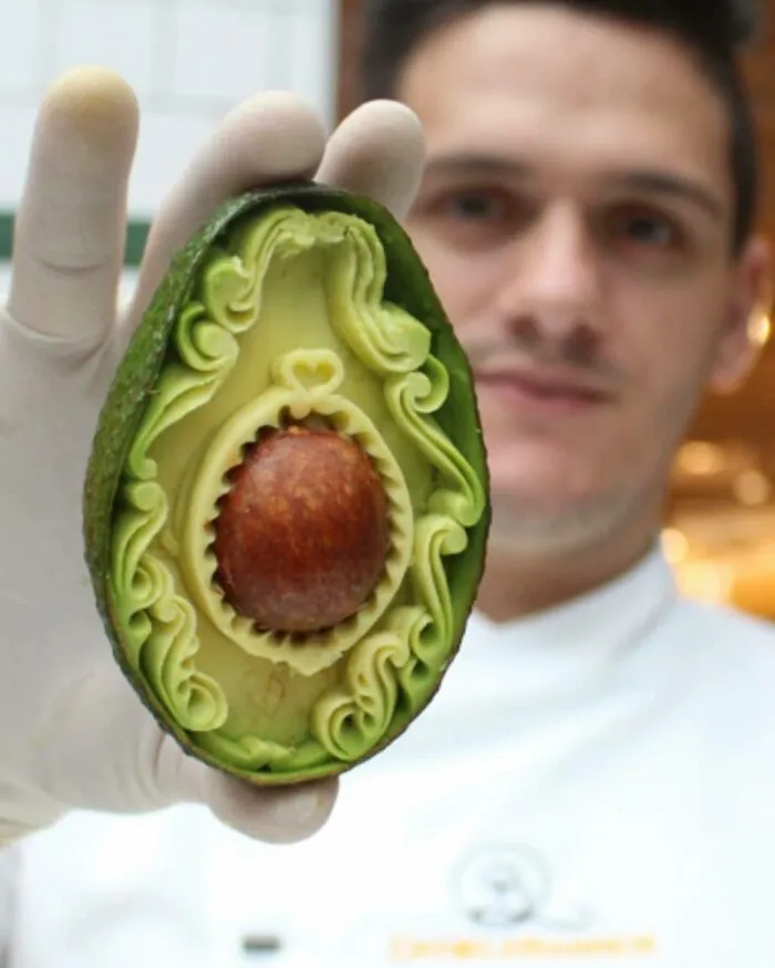 The Art Of Food Carving: 32 Mesmerizing Designs By World Champion Daniele Barresi (New Pics)