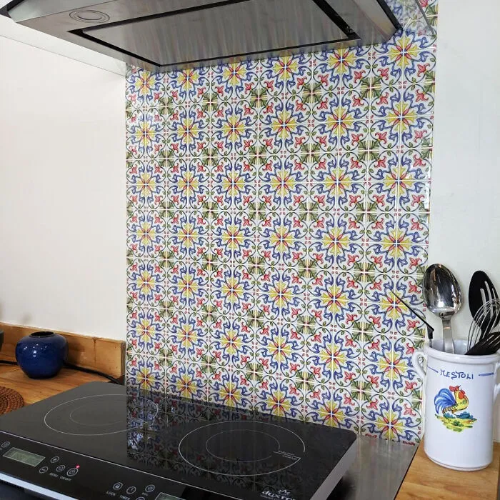 You Will Feel Like You Are Cooking Under The Tuscan Sun With These <a Style="Display:inline;" Href="Https://Www.amazon.com/Nh2365-Tuscan-Stick-Backsplash-Multi-Color/Dp/B074jm96zp?crid=1pidqamael4bb&dib=eyj2ijoimsj9.98ioleimwt7dj8ktvxvzc7ccvkqm8vbqaagzen3guby22tulyo474lkbtdy0hbuqydjxgdo1mo0ehzmusxgtzcrqsqldsqrysyab9iux8pyckd4o1a8damdh3ttmep55w0gof-Uvwmt8sqfgmeuj1dh-Ovese-Cdjsxqyx-Tkw5ei36gipcehgflk833lgon-Bvtfiz63fszib10o0saal54qd5xfjrj9fxmhcvhme4rnnlxaqio8zkmx_f4vljx_bmo5m_amajyzlgpwr3vg6rqfsexrvxp9iqshmoybde.3oqniwsqpluzovecoqtugydab7sqez4yluyokgk896k&dib_tag=se&keywords=kitchen+tiles+interior&qid=1716968812&sprefix=kitchen+tiles+inter%2caps%2c209&sr=8-30&linkcode=ll1&tag=bppanda-20&linkid=e688880e5ea5dfcd80aec6fe3d914498&language=en_us&ref_=as_li_ss_tl" Target="_blank"><span Style="Font:inherit;color:#d74b1f;"> Peel & Stick Backsplash Tiles</Span>