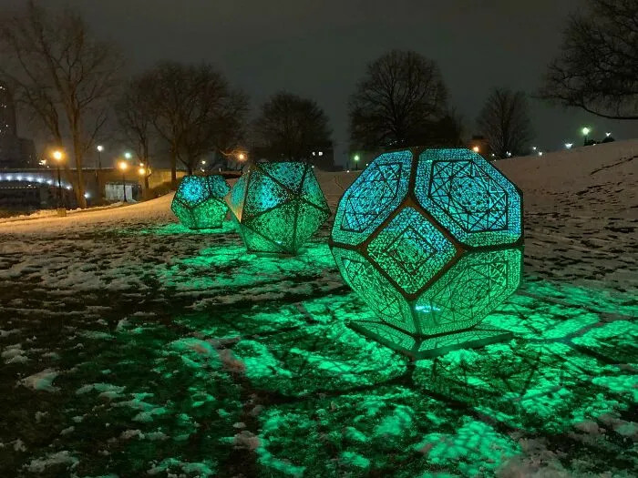 These Artists Made 47 Large-Scale Illuminated Sculptures In Geometrical Shapes