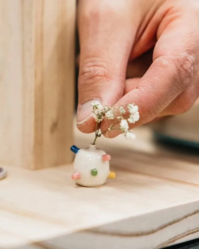 Artist Creates Miniature Pottery That Is Adored By Ceramic Fans And Dollhouse Enthusiasts (25 Pics) 