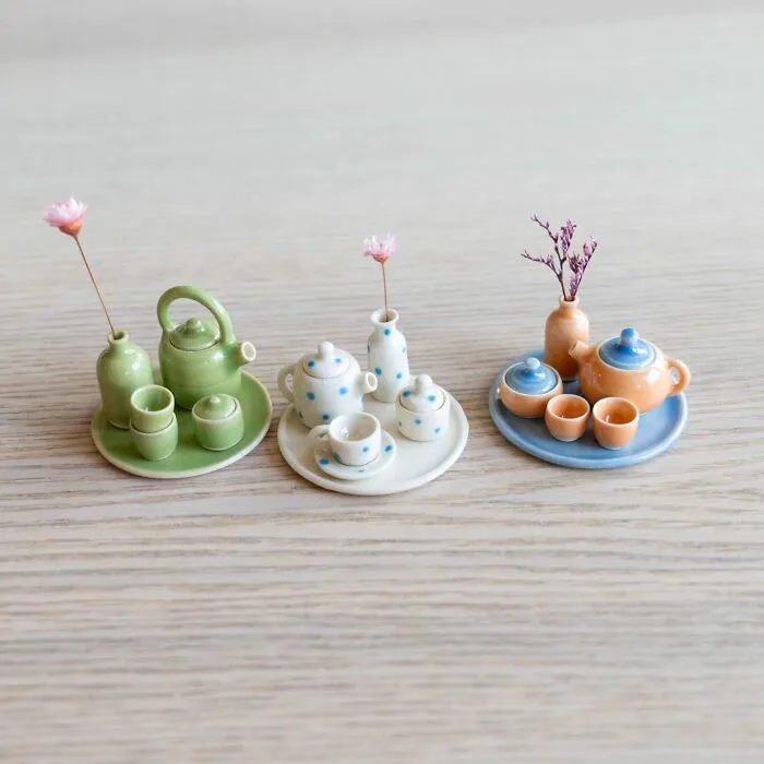 Artist Creates Miniature Pottery That Is Adored By Ceramic Fans And Dollhouse Enthusiasts (25 Pics) 