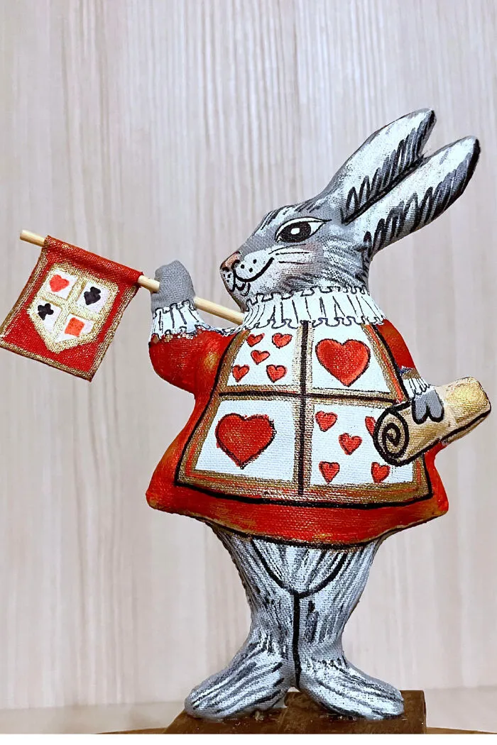 My Alice In Wonderland Art Dolls Collection (8 Pics)